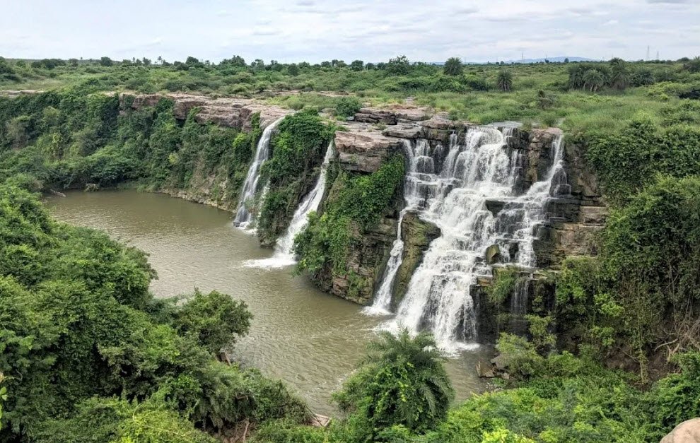 Ethipothala Falls, Palnadu, Andhra Pradesh - Vushii.com